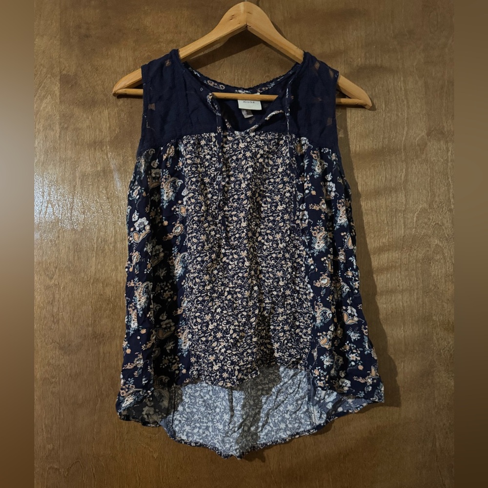 Knox Rose Navy and Cream Floral Blouse